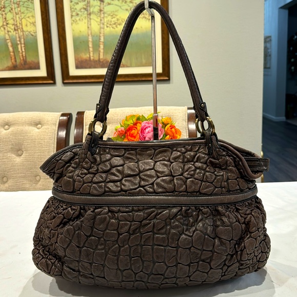 Authentic Fendi bubble leather chef bag - Picture 2 of 14